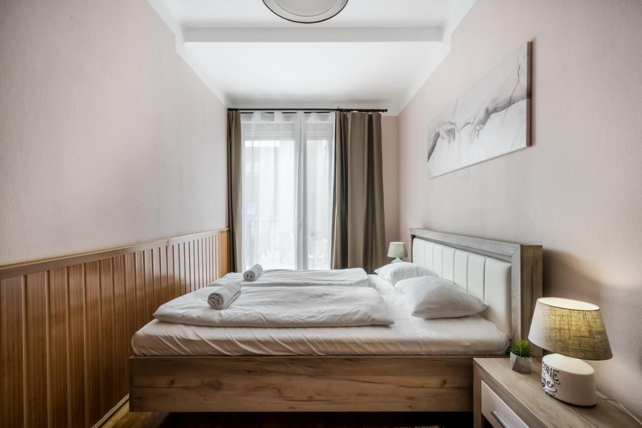 Bpr Timber Loft Home With Balcony Будапеща Екстериор снимка